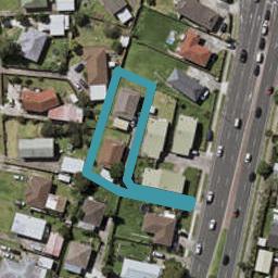 2/168 Te Irirangi Drive, Clover Park, Auckland