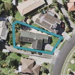 21 Pinewood Grove, Botany Downs, Auckland