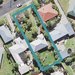 8 Barron Drive, Green Bay, Auckland
