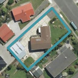 6 Starveall Street, Brightwater