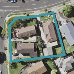 2/21 Gosford Drive, Botany Downs, Auckland