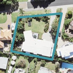 17 The Crescent, Tindalls Beach, Whangaparaoa