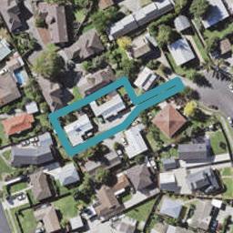 2/30 Fiesta Drive, Half Moon Bay, Auckland