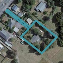 399 High Street South, Carterton