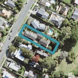 2/25 Deep Creek Road, Waiake, Auckland