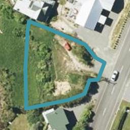 1735 Queen Charlotte Drive, Picton