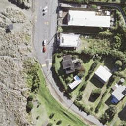 17 Marine Parade South, Piha