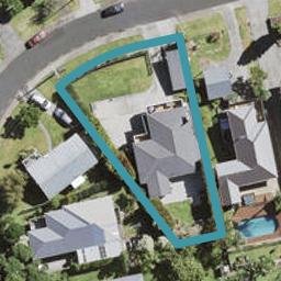 7 Deane Avenue, Titirangi, Auckland