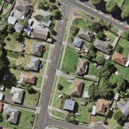 2/4 Hinaki Street, Point England, Auckland