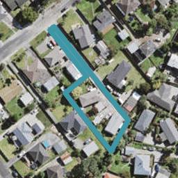 2/49 Hilling Street, Titirangi, Auckland