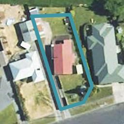 142 Pembroke Road, Stratford