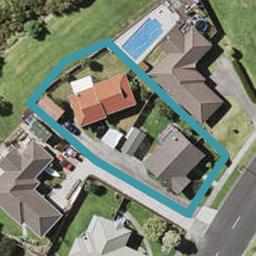 2/195 Burswood Drive, Burswood, Auckland