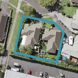 2/19 Bowscale Place, Northpark, Auckland