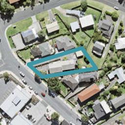 2/983 Beach Road, Torbay, Auckland