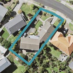 2/6 Bert Wilson Place, Cockle Bay, Auckland