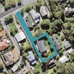 140 Cliff View Drive, Green Bay, Auckland