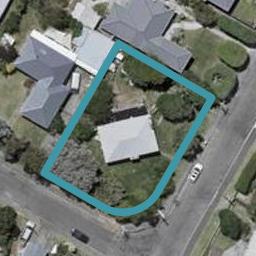 8 Clarkes Crescent, Paekakariki
