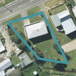 1096 Abel Tasman Drive, Tata Beach