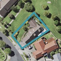 18 Leicester Parade, Somerville, Manukau