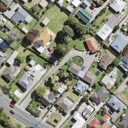 30 Pine Avenue, Henderson, Auckland