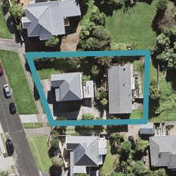 1/18 Huka Road, Birkenhead, Auckland