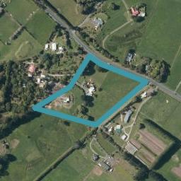 215 South Head Road, South Head, Helensville