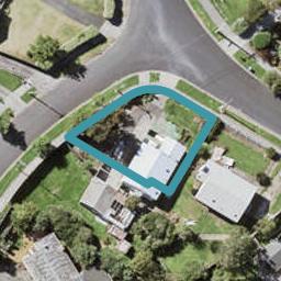 13 Silverton Avenue, Wai O Taiki Bay, Auckland