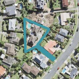 1/127 Stapleford Crescent, Browns Bay, Auckland