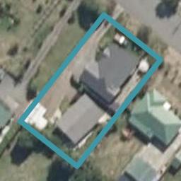 39B Johnson Street, Bulls
