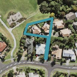 2/21 Goldfinch Rise, Unsworth Heights, Auckland