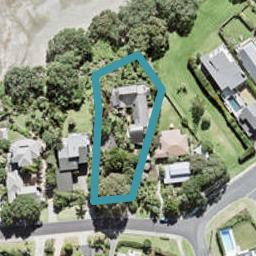 36 The Crescent, Tindalls Beach, Whangaparaoa
