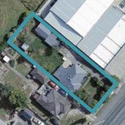 390 High Street South, Carterton