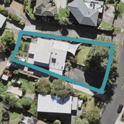 11 Crompton Road, Massey, Auckland