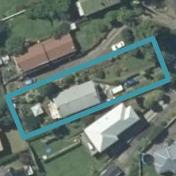 611 Augustus Street North, Thames