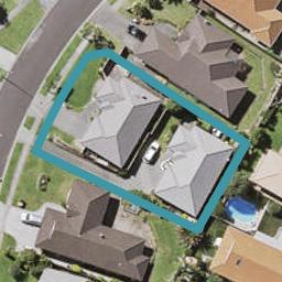 2/16 Glanworth Place, Dannemora, Auckland