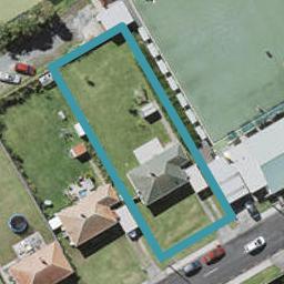 50 Roberts Avenue, Bayswater, Auckland