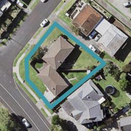 2/1 Anna Watson Road, Half Moon Bay, Auckland