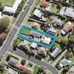 2/11 SALISBURY RD, Birkdale, Auckland