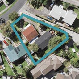 2/14 Lilian Place, Farm Cove, Auckland
