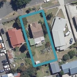8 Oxford Street, Fairfield, Hamilton