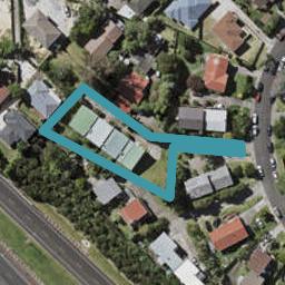 4/72 Cockayne Crescent, Sunnynook, Auckland