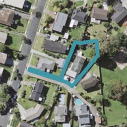 8 Maroubra Place, Botany Downs, Auckland