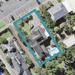17 The Esplanade, Campbells Bay, Auckland