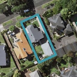 2/75 Stanley Point Road, Stanley Point, Auckland