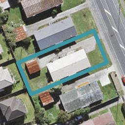 1/124 Te Atatu Road, Te Atatu South, Auckland