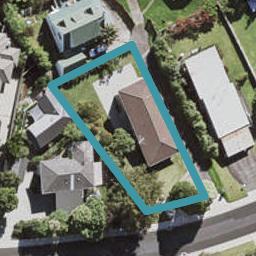 2/10 Shanaway Rise, Hillcrest, Auckland