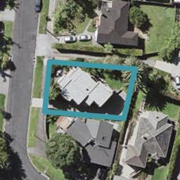 2/11 Comins Crescent, Mission Bay, Auckland
