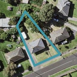 14 Tuakiri Street, Point England, Auckland