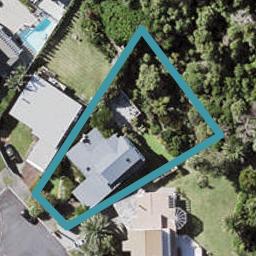 8 California Place, Wai o Taiki Bay, Auckland