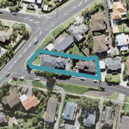1/851 Beach Road, Waiake, Auckland
